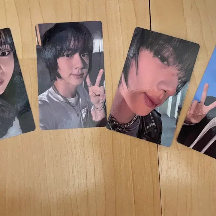 [BUNJANG] BTS Jin Weverse Early Bird Photocard 4-Set / BTS 방탄 진 JIN 에코 위버스 얼리버드 4종세트