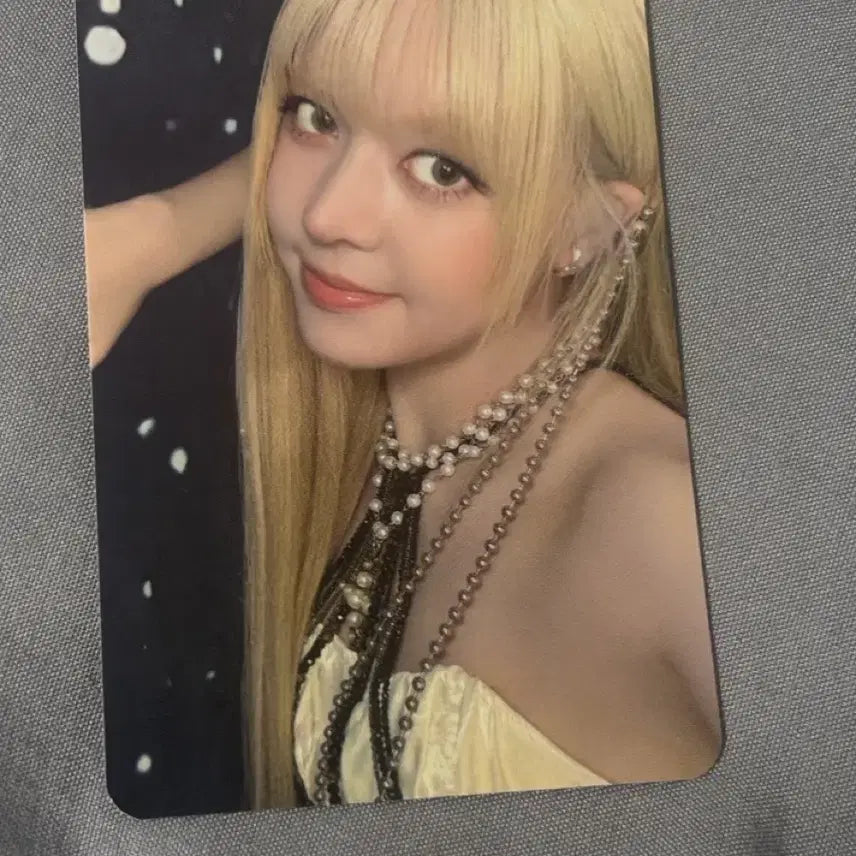[BUNJANG] Lily Popup Photocard / 릴리 팝업 포카 0.9