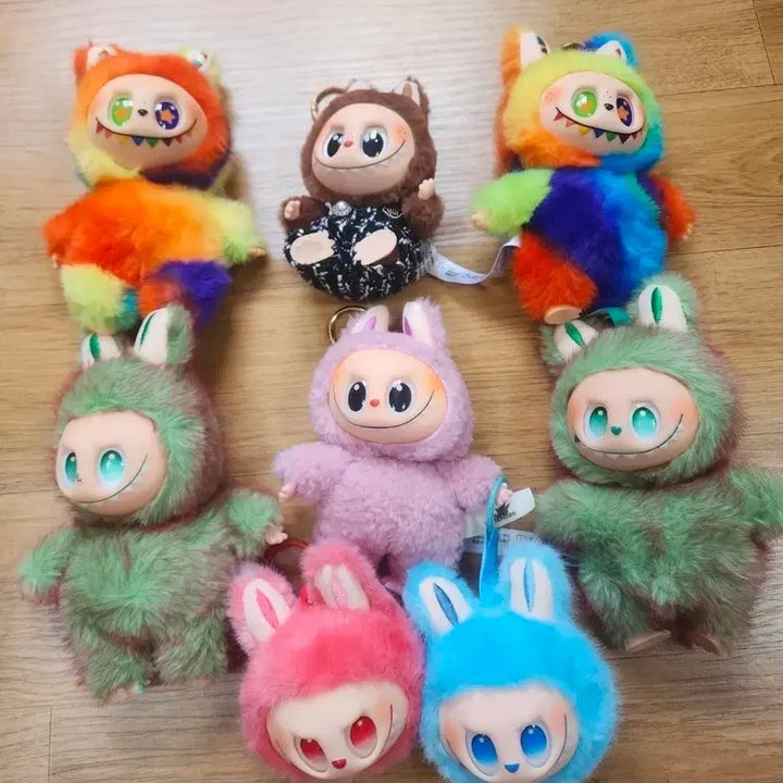 [BUNJANG] Labubu Doll 8-Piece Bundle Set / 라부부 인형 8종 일괄