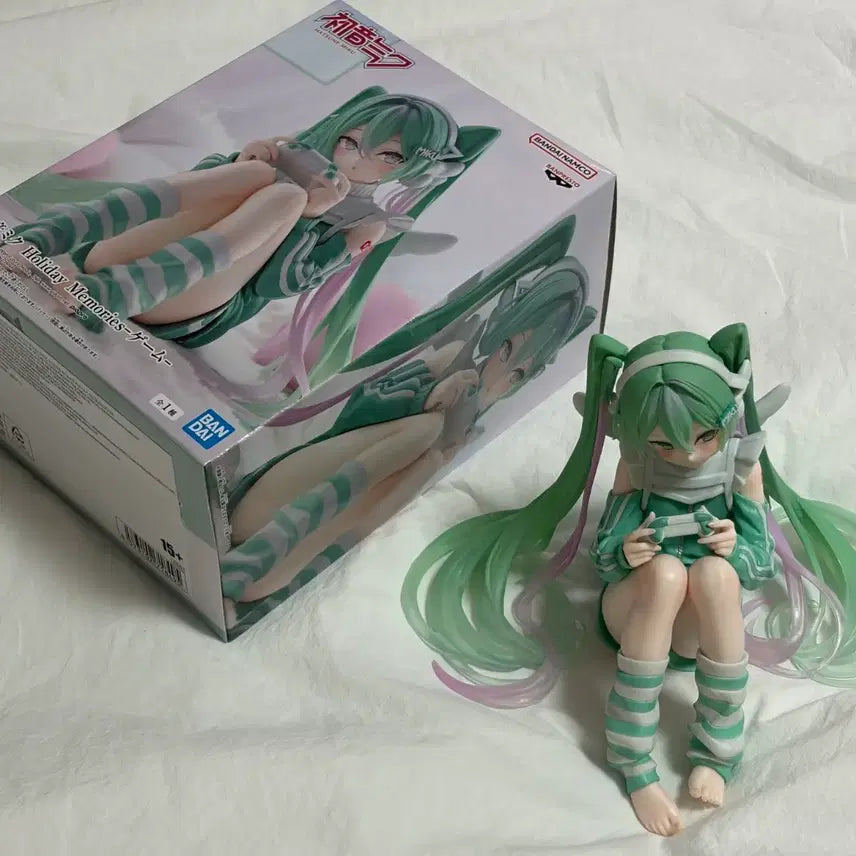 [BUNJANG] Hatsune Miku Holiday Memories Figure / 하츠네 미쿠 홀리데이 메모리즈 피규어