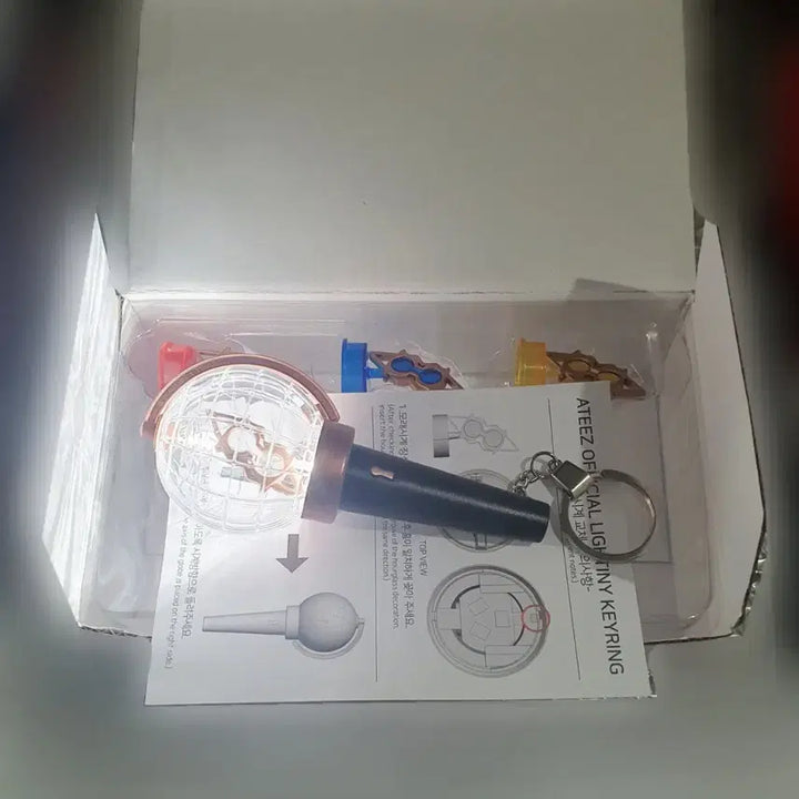 [BUNJANG] Ateez Lightiny Ver.1 Light Stick Keyring / 에이티즈 라이티니1 키링 응원봉 ver.1 ateez lightiny keyring ver.1