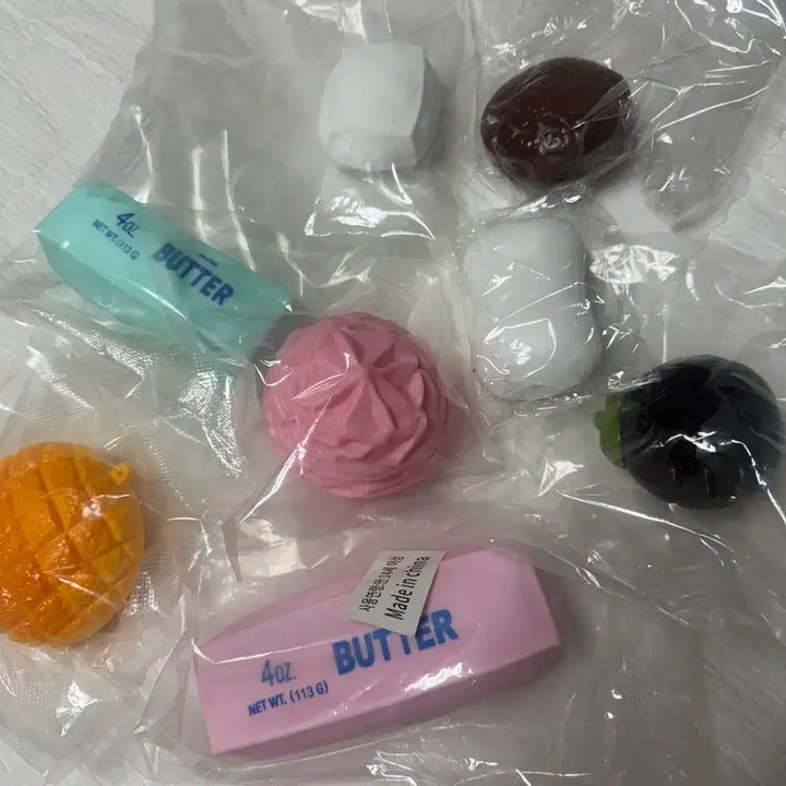 [BUNJANG] New Butter Bar Crunch Squishy - Various Styles / [새상품,바로배송] 버터바 크런치 말랑이 슬랑이 스퀴시 왁뿌 생크림 말랑이 망고스틴 메론빵 두부 초코파이 비누 말랑이