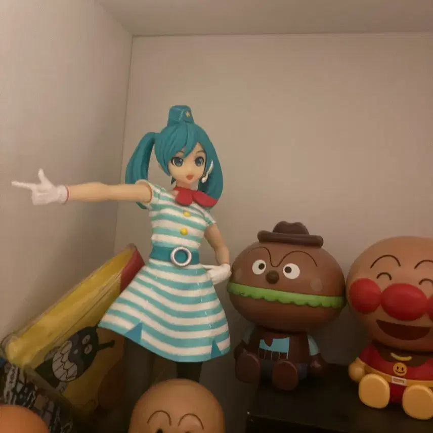 [BUNJANG] Hatsune Miku CA Marine Crew Figure / 하츠네 미쿠 ca 마린 승무원 피규어