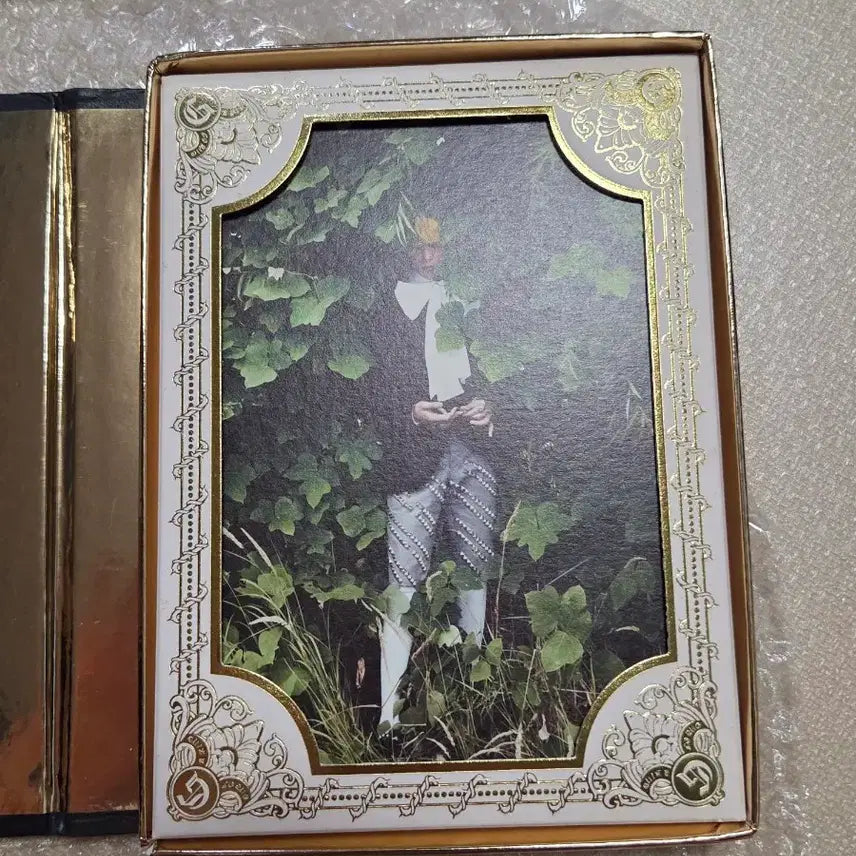 [BUNJANG] G-Dragon One of a Kind Album Special Version / 지드래곤 one of a kind 앨범 스페셜 버전