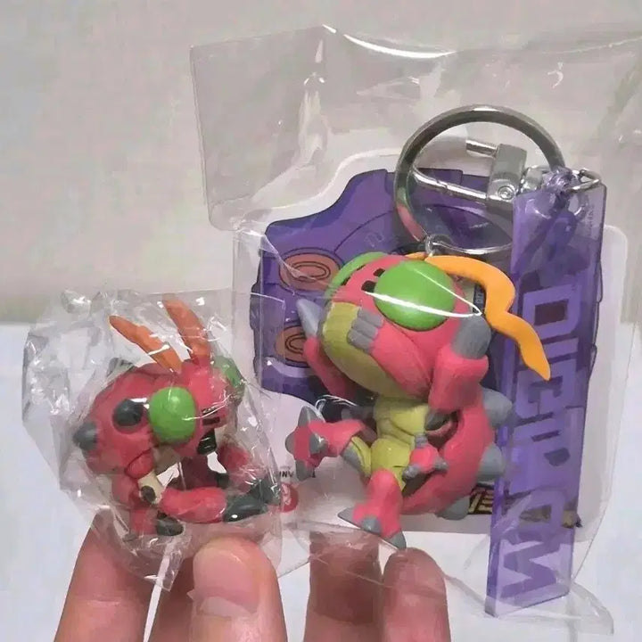 [BUNJANG] Digimon Tentomon Figure Keychain 2-Set / 디지몬 피규어 키링 텐타몬 2종 세트