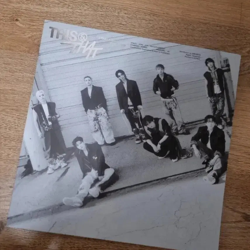 [BUNJANG] Stray Kids THIS &amp; THAT LP / 스키즈 thsis &amp; that Lp