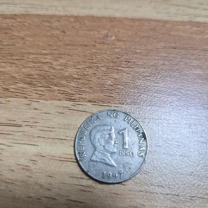 [BUNJANG] Philippines 1 Peso Coin 1997 / 필리핀 1페소 동전 1997년