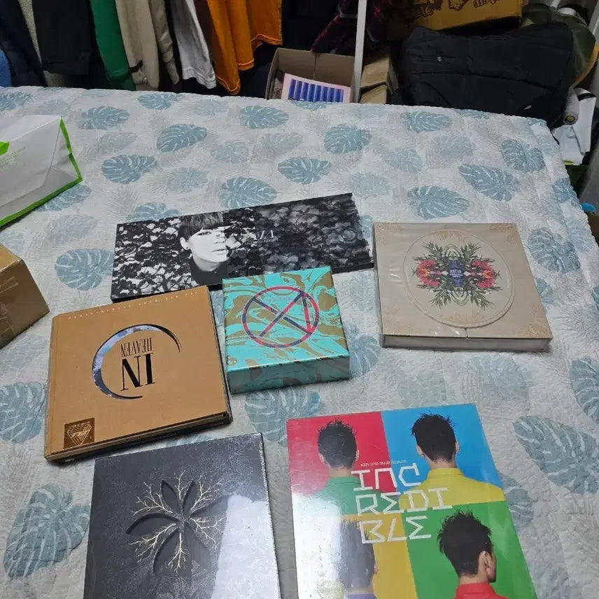 [BUNJANG] XIA Junsu Album Bundle Set (Includes 2 Sealed Albums) / 시아준수 미개봉품 2개포함 앨범 일괄