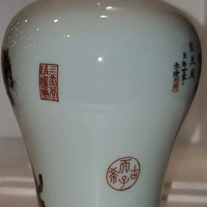 [BUNJANG] Qianlong Dynasty Lang Shining Tiger Medallion Small Vase / 건륭어제 랑세녕 호문 묘금 소매병 높21 지13 중국도자기 고도자 골통품