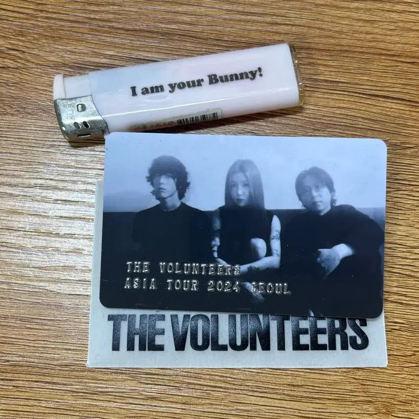 [BUNJANG] Yerin Baek Bunny Lighter + Volunteers Asia Tour Card Bundle Set / 백예린 bunny 라이터 + 발룬티어스 아시아 투어 카드 일괄