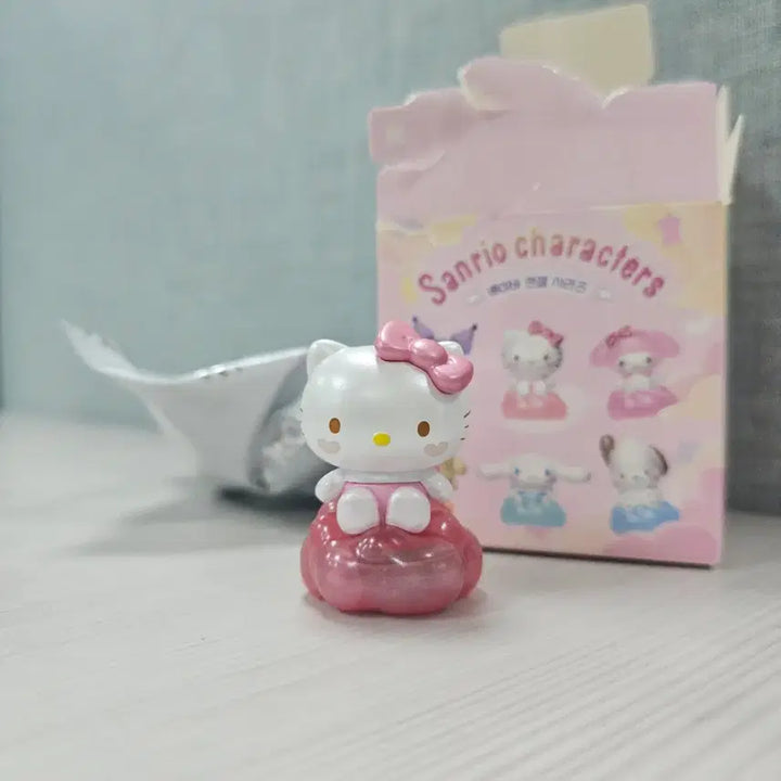 [BUNJANG] Sanrio Hello Kitty Figure / 산리오 캐릭터 헬로키티 피규어