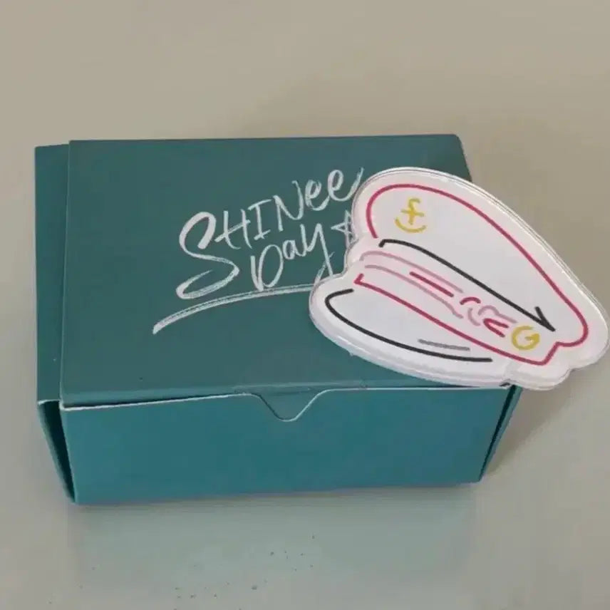 [BUNJANG] SHINee 11th Anniversary Random Badge / 샤이니 11주년 랜덤 뱃지