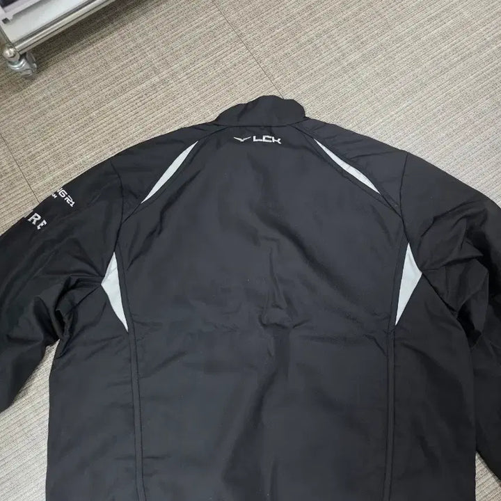[BUNJANG] T1 2026 Uniform Jacket Black XXL / T1 2026 유니폼 자켓 블랙 XXL