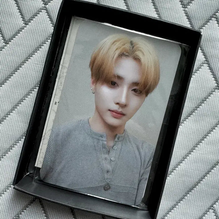 [BUNJANG] ONEUS Ravn Euphoria Album Necklace Version + BOBBLE Photocard Bundle Set / 알디원 상원 유포리아 앨범 목걸이ver + 보플 포카 + 우치와 일괄 구성