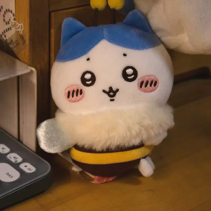 [BUNJANG] Chikawa Hachiwara Honeybee Mascot Plush / 미니소 꿀벌 하치와레 치이카와 먼작귀 마스코트 누이