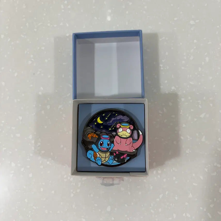 [BUNJANG] Jeju Pokémon Badge Set / 제주 포켓몬 뱃지 돌하르방피카츄+해녀야돈+해녀피카츄+신뇽+이상해꽃+롱스톤 세트