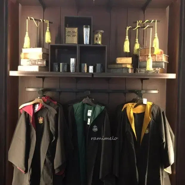 [BUNJANG] Harry Potter Malfoy Slytherin Robe &amp; Wand Set / 해리포터 말포이 슬리데린 기숙사망토&amp;지팡이 세트 팝니다