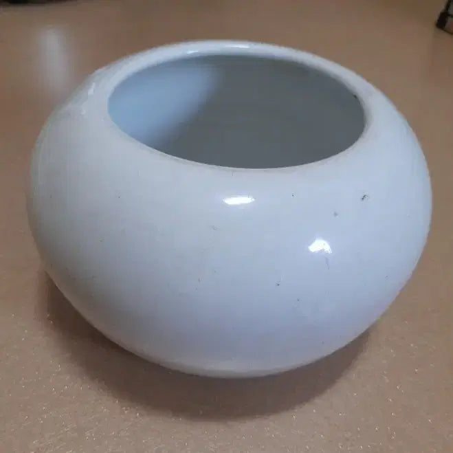 [BUNJANG] Vintage White Porcelain Chamber Pot (16*24) / [빈티지 민속품] 옛날 백자 요강 / 도자기 요강 (16*24)