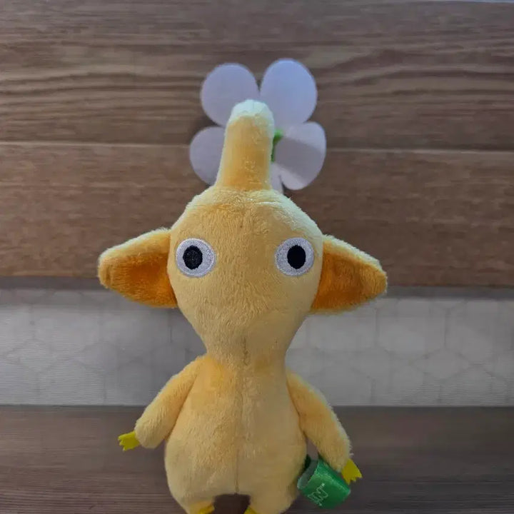 [BUNJANG] Yellow Pikmin Plush Toy / 피크민 노랑 피크민 인형