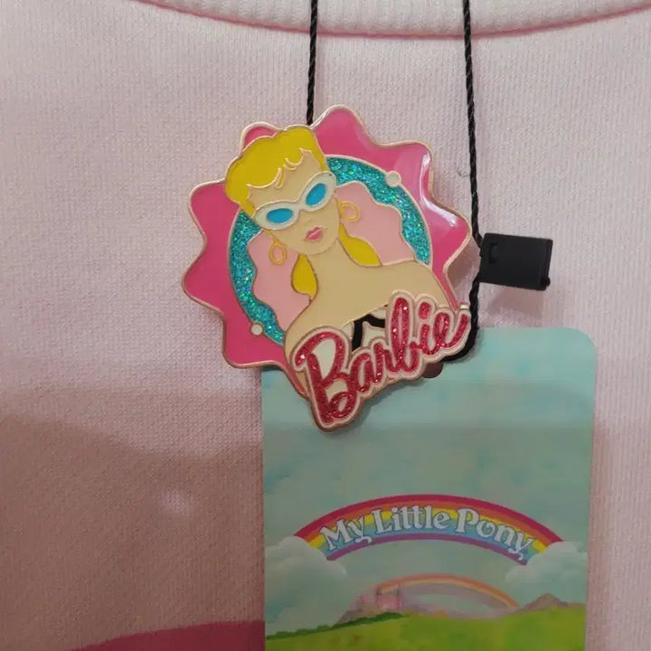 [BUNJANG] Barbie Pink Suibao Limited Edition Brooch / 바비 핑크 수이부한정판 브로치