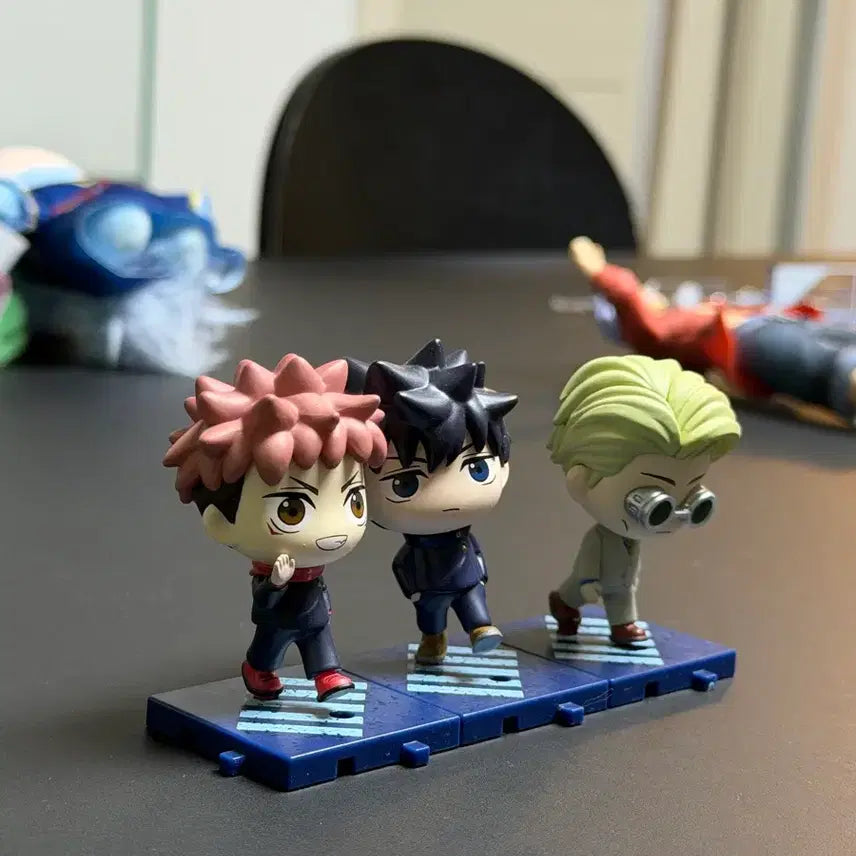 [BUNJANG] Jujutsu Kaisen Mini Figures Set - Yuji/Megumi/Nanami / 주술회전 미니피규어 3종세트 - 이타도리/후시구로/나나미