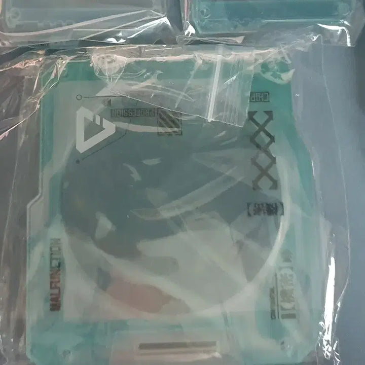 [BUNJANG] Arknights 7.5cm Badge Case - Transparent Blue/Teal / 7.5cm 뱃지 케이스 투명파랑~청록색 명일방주