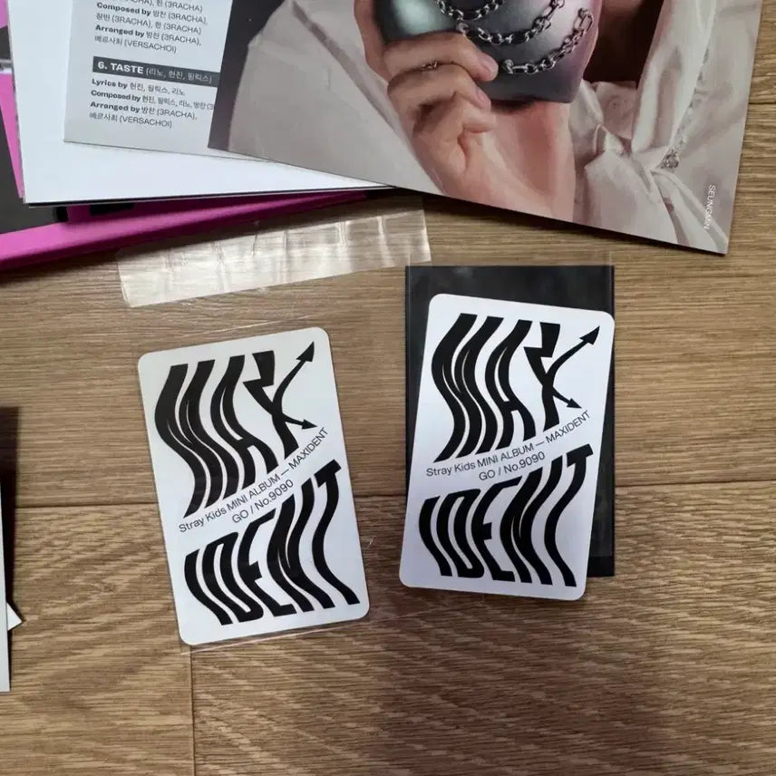 [BUNJANG] Stray Kids MAX IDENT CD Bundle Set / straykids MAX IDENT 앨범