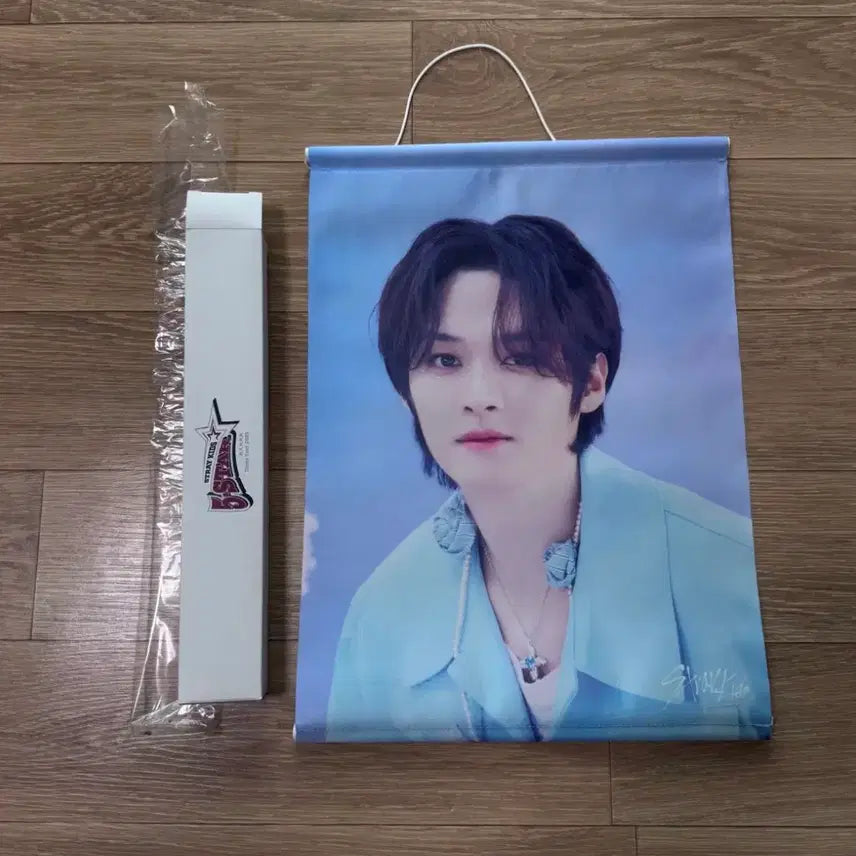 [BUNJANG] Stray Kids Lee Know 5-STAR Dome Tour 2023 Tapestry / 스키즈 리노 태피스트리
