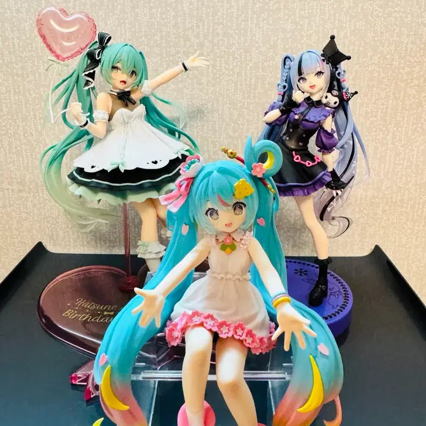 [BUNJANG] Hatsune Miku 3-Figure Set (No Box) / 하츠네 미쿠 피규어 3종 세트(박스x)