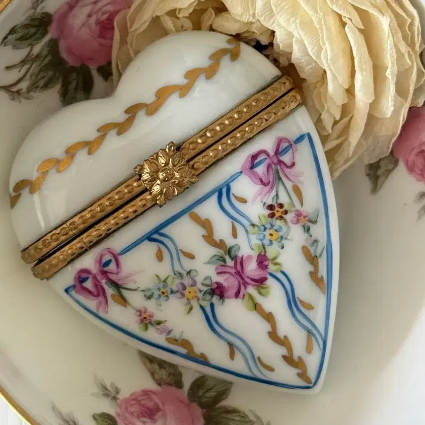 [BUNJANG] French Limoges Heart Ribbon Trinket Dish / 프랑스 리모지 하트 리봉 트링켓