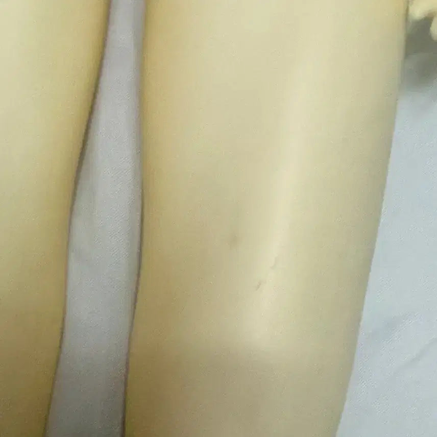 [BUNJANG] MigiDoll Awesome 68 Body White / 미기돌 어썸 68바디 미백 황변