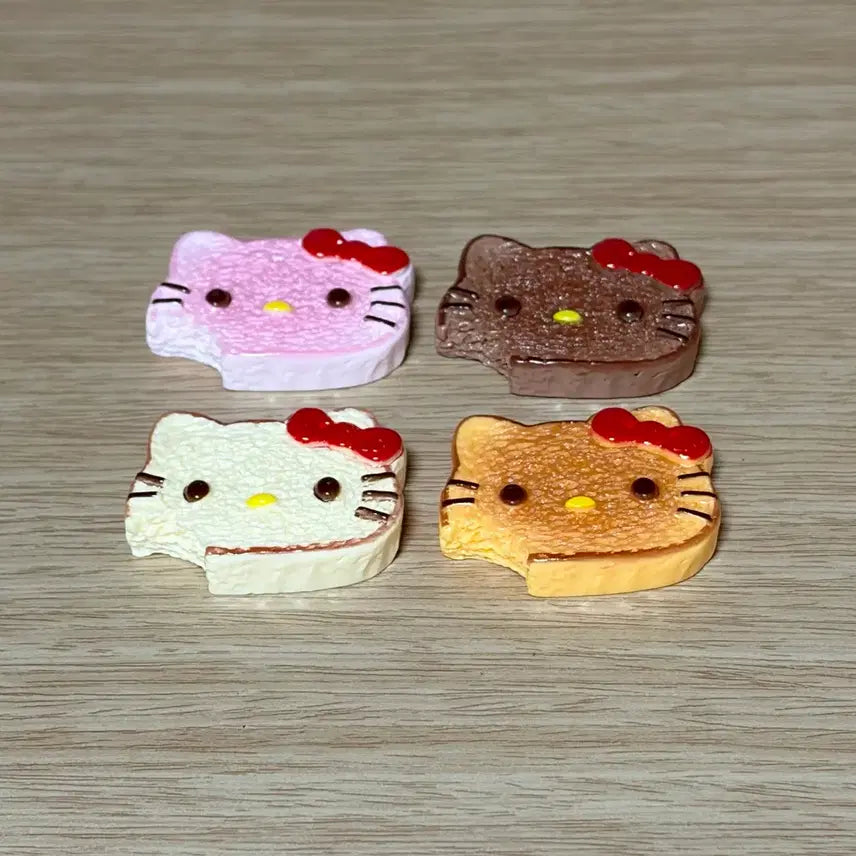 [BUNJANG] Miniature "Bitten" Kitty Bread Set (4 Types) / 미니어쳐 한입먹은 키티 빵 4종
