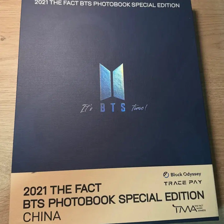[BUNJANG] BTS 2021 THE FACT Photobook / BTS, 방탄소년단 2021 더팩트 THE FACT PHOTOBOOK