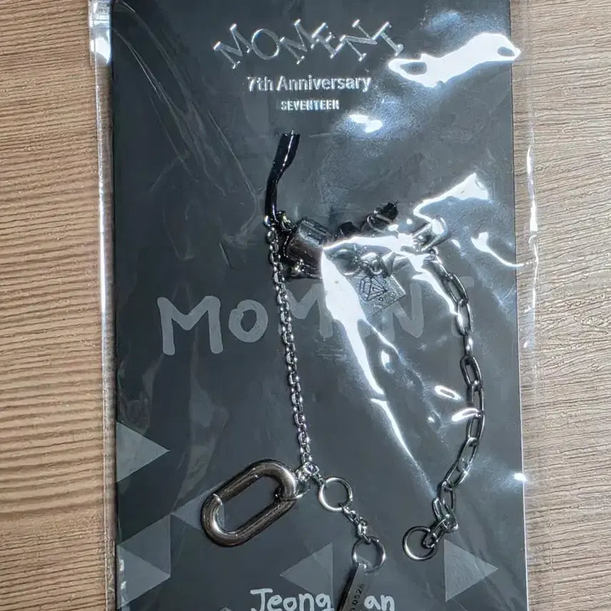 [BUNJANG] SEVENTEEN Jeonghan Bracelet (Photocard Included) / 세븐틴 정한 팔찌(포카포함)