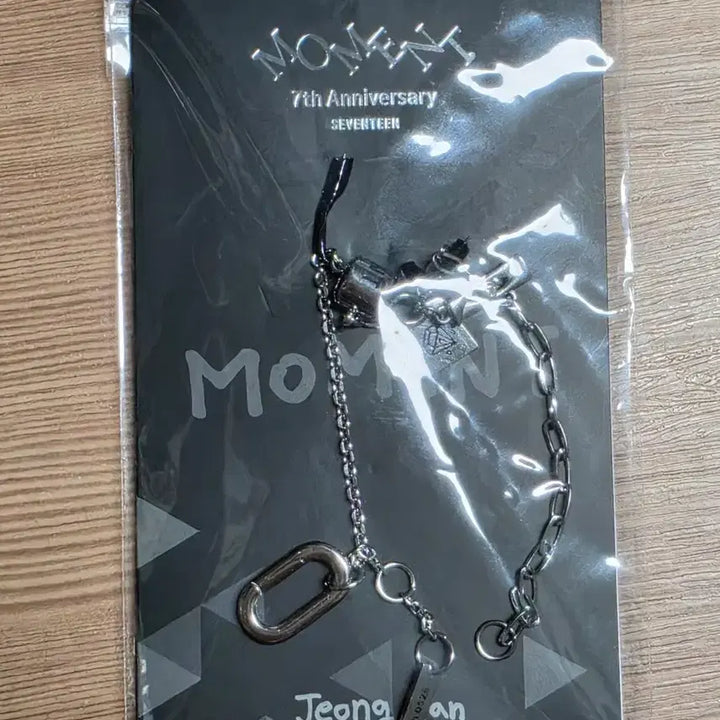[BUNJANG] SEVENTEEN Jeonghan Bracelet (Photocard Included) / 세븐틴 정한 팔찌(포카포함)