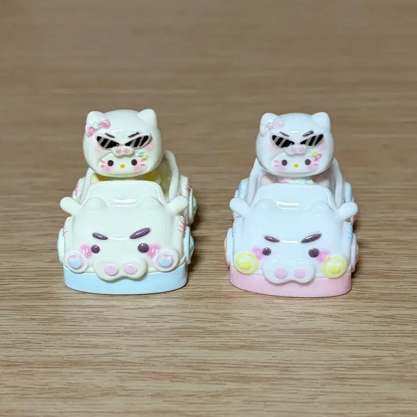 [BUNJANG] Miniature Kitty Car / 미니어쳐 키티 부리부리 자동차