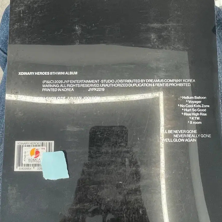 [BUNJANG] Xdinary Heroes 6th Mini Album Signed Album / [새상품]엑스디너리히어로즈 미니 6집 비매싸인앨범