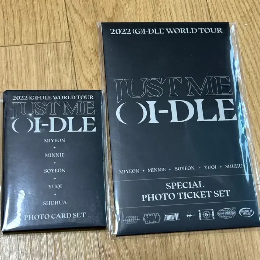 [BUNJANG] (G)I-DLE Concert Photocard and Phototicket Set / 여자 아이들 콘서트 굿즈 포카 세트 포토티켓 세트