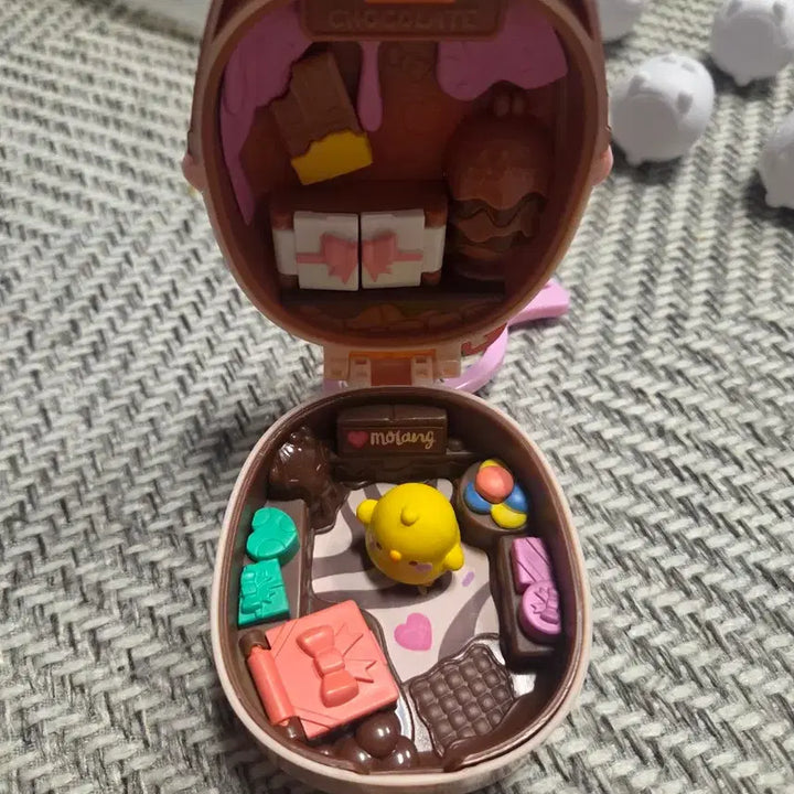 [BUNJANG] Molang Figure and Stationery Set / 몰랑이 피규어 및 필기구 세트