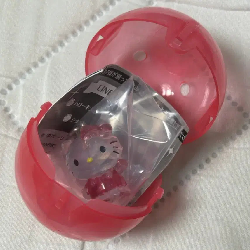 [BUNJANG] Sanrio Hello Kitty Crystal Charm Gacha / 산리오 크리스탈 메지루시 가챠 헬로키티