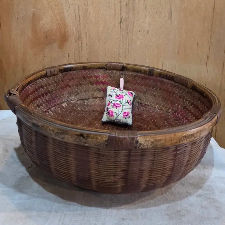 [BUNJANG] Traditional Korean Sewing Box / 민속품/ 반짇고리