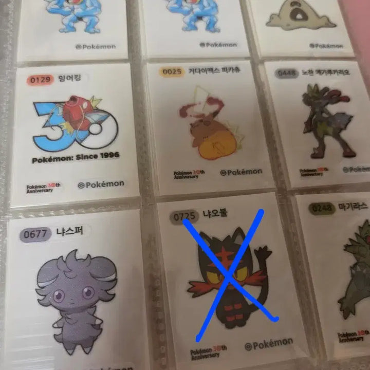 [BUNJANG] Pokemon Stick Seal Collection - 30th Anniversary / 포켓몬띠부씰 포켓몬씰 30주년잉어킹 모래꿍 거다이맥스피카츄 냐스퍼 괴력몬 아트웍 냐오불 마기라스 노란메가루카리오