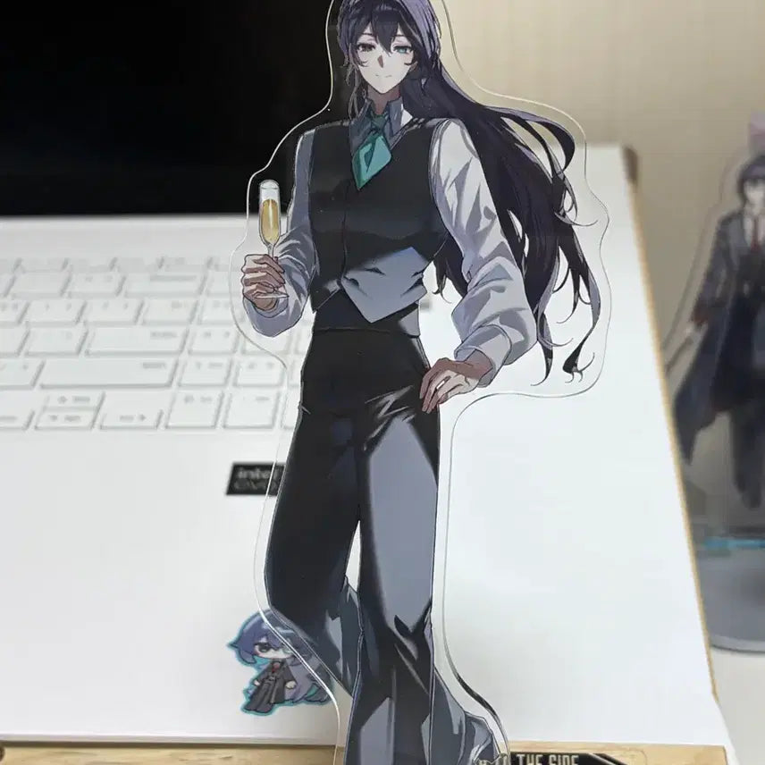 [BUNJANG] Limbus Company Hong Ru Exhibition Acrylic Stand / 림버스컴퍼니 림버스 홍루 전시회 아크릴 판매합니다