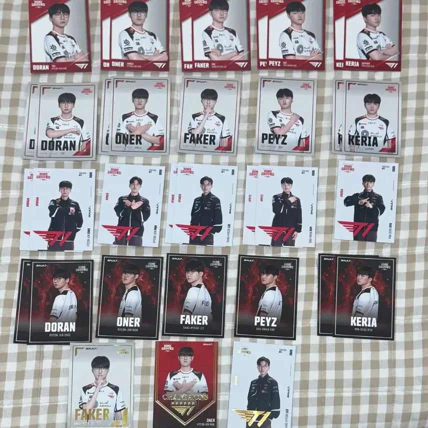 [BUNJANG] T1 HG BAULT Card Bundle Set - Faker, Doran, Oner, Keria, Pyosik / [일괄 100장] T1 HG BAULT CARD 티원 홈그 볼트 페이커 도란 오너 케리아 페이즈 톰 카드