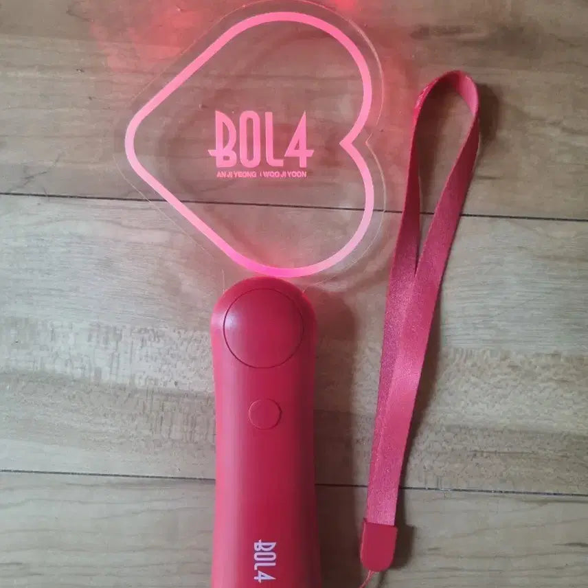 [BUNJANG] BOL4 Heart Lightstick / 볼빨간사춘기 응원봉 하트