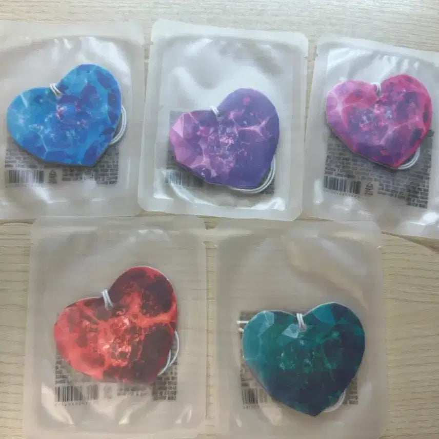 [BUNJANG] PLAVE W4L Fragrance Tag Bundle Set (Sealed) / 플레이브 W4L 프래그런스 태그 미개봉 일괄 판매
