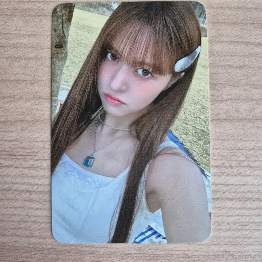 [BUNJANG] NMIXX Lily Enswercation Trading Card / 엔믹스 릴리 엔써 베케이션 트레카