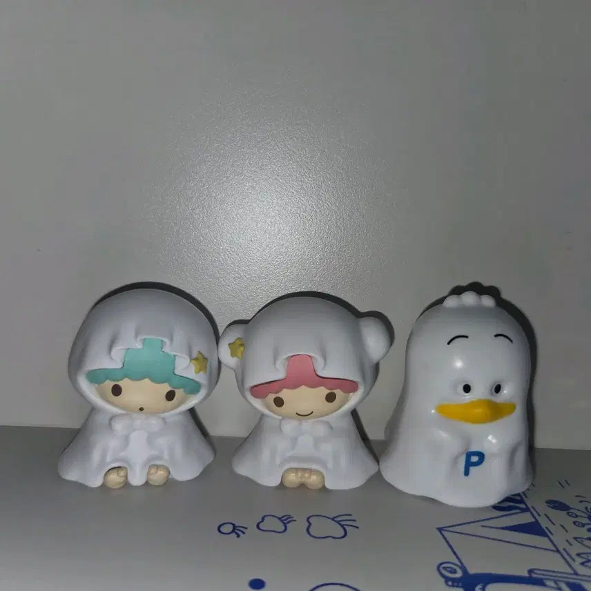 [BUNJANG] Sanrio Halloween Obake Ghost Play Gacha Figures Set / (일괄) 산리오 할로윈 으스스 오바케 유령놀이 3 가챠 피규어 키키 라라 페클