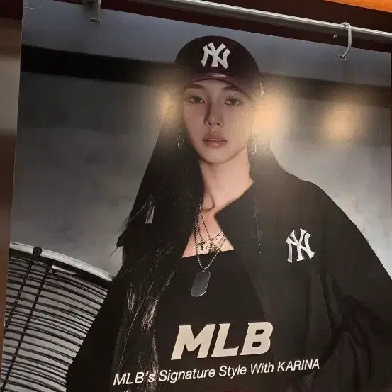 [BUNJANG] MLB Karina Windbreaker Jacket XXL Black / MLB 카리나가 입은 바람악이 기본 새상품 귀한거 저렴히판매해요