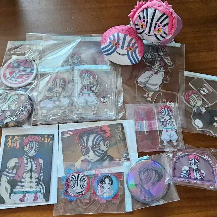[BUNJANG] Demon Slayer Akaza Goods Bundle Set / 귀멸의 칼날 아카자 굿즈 일괄 처분